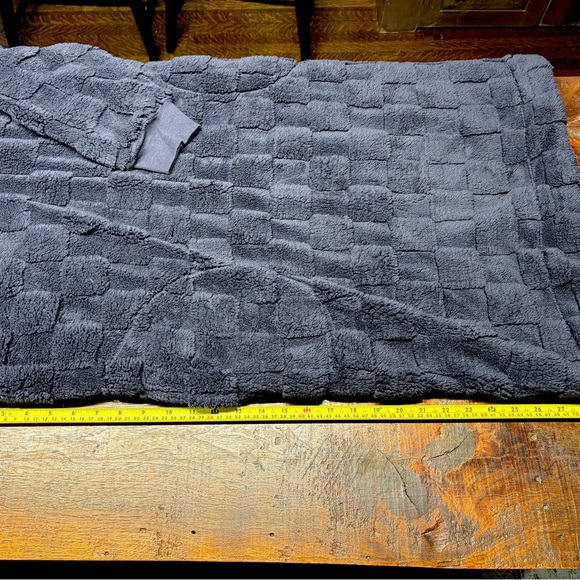 NWT Cuddl Duds Super Soft Navy Super Warm Hooded Pullover - Picture 7 of 8